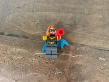 LEGO Batgirl (Rebirth) Minifigure - DC Batman II Super Heroes - sh0658 - 76160