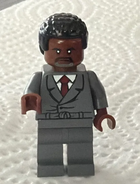 Lego 21369 Minifigure Mr. X 