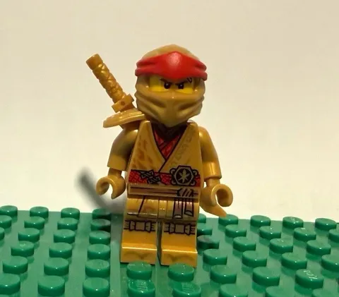 LEGO® Ninjago Kai Minifigure, Golden Ninja Legacy, 10th Anniversary 71736 njo650
