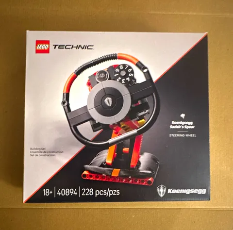 LEGO Technic Koenigsegg Sadair's Spear Steering Wheel 40894 228pcs 18+ GWP
