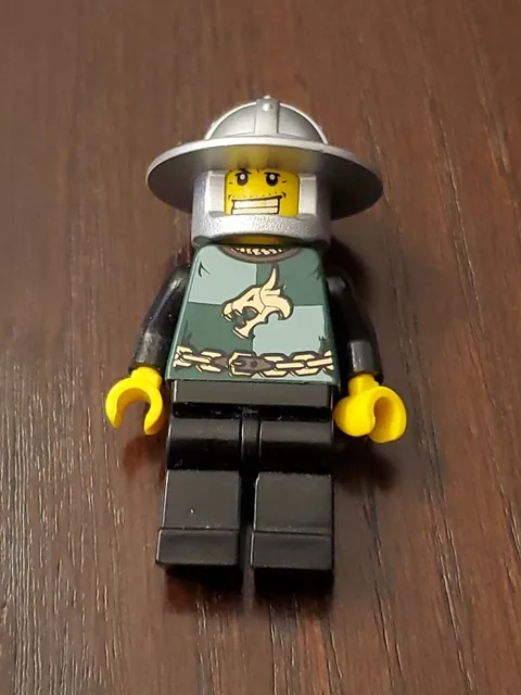 Lego Castle Kingdoms Dragon Knight From Set 7188 Minifigure cas487