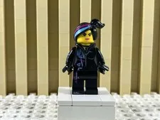 Lucy Wyldstyle Minifigure Figure Folded Hood From Set 70808, LEGO Movie