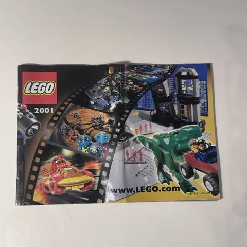 Lego System Catalog Lego Club promo booklet 2001