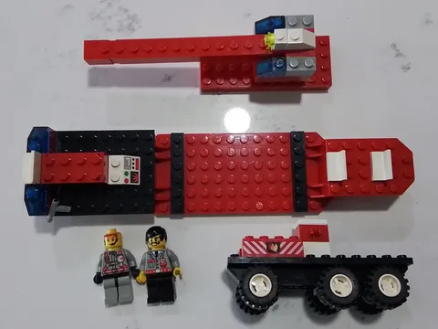 LEGO City Town Junior Fire Fighters Lift Truck 6477 Set Incomplete 2000