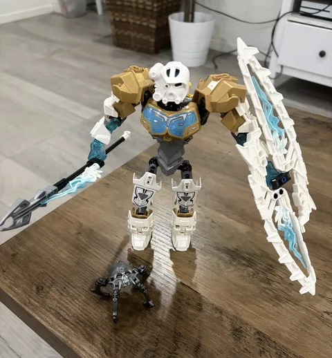 LEGO BIONICLE Kopaka Master of Ice 70788 Complete Set 97 pcs No Box