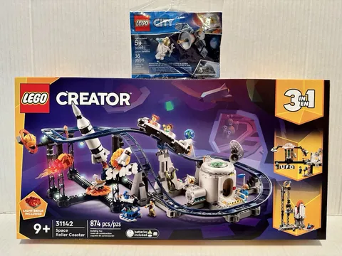 LEGO 31142 CREATOR  3-in-1: Space Roller Coaster & 30365 Space Satellite - NEW