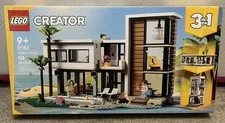 LEGO Creator 3 in 1 Modern House 31153 - 939 Pieces - New