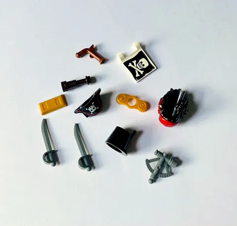 NEW LEGO Pirates Weapons, Minifigure Accessories
