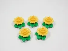 LEGO 5 Yellow Sunflower Plant Minifig Q3