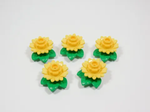 LEGO 5 Yellow Sunflower Plant Minifig Q3