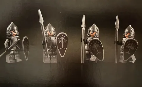 LEGO Lord of The Rings Minas Tirith 11377 Set of 4 GONDOR SOLDIERS InHand