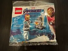 LEGO Super Heroes Marvel Avengers: Iron Man and Dum-E minifigure polybag 30452