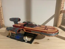 LEGO Star Wars UCS Luke Skywalker's Landspeeder 75341 1890 pcs 18+ Stand