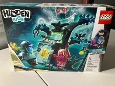 LEGO Hidden Side 70427 Welcome to the Hidden Side RETIRED 189 pcs 4 Minifigs