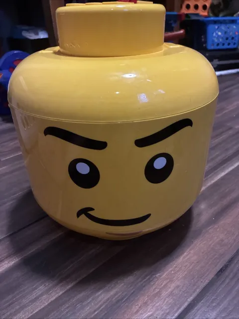 LEGO Minifigure Head Sort and Store Storage Bin Organizer Smirk Face Retired