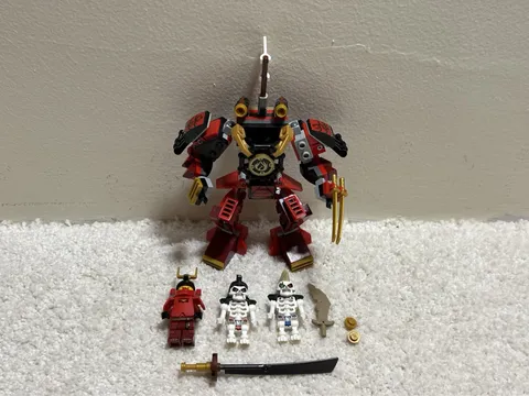 70665 LEGO Ninjago Legacy The Samurai Mech Retired Set
