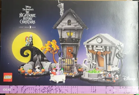 LEGO Ideas: Tim Burton's Disney Movie Nightmare Before Christmas (21351)