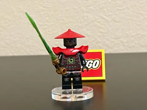 LEGO Ninjago 2013 Stone Army Swordsman Yellow Face (njo0081) Retired Ex. Cond. 
