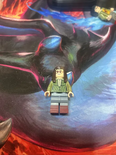 LEGO Ideas Amy Farrah Fowler Minifigure 21302 Big Bang Theory Genuine