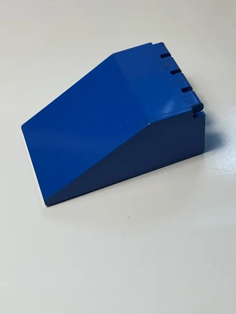 LEGO 1x Vintage Classic Space Blue Windscreen 6 x 4 x 2 Canopy 6985 6951 6882