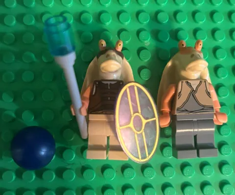 LEGO® Star Wars Jar Jar Binks sw0301 & Gungan Soldier sw0302 Minifigures