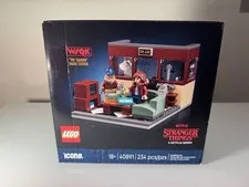 LEGO Stranger Things: The Squawk Radio Station WSQK Set #40891 IN HAND