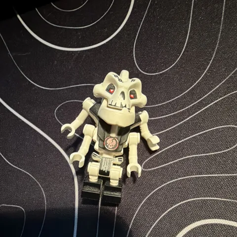 LEGO Plastic Minifigure Gray Skeleton w/ Multiple Arms, Skull Head & Black Legs