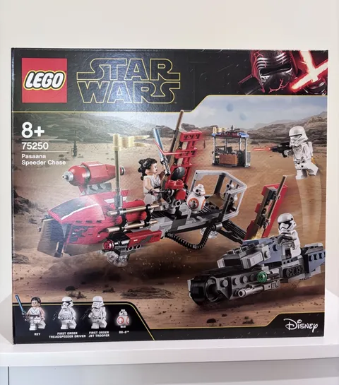 LEGO Star Wars: Pasaana Speeder Chase (75250), NEW & SEALED
