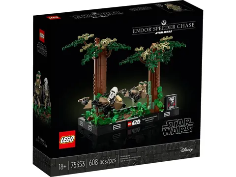 LEGO Star Wars 75353 Endor Speeder Chase Diorama
