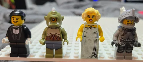 LEGO Minifigures Series 9 71000 Complete Set of 16 2013 Retired Authentic