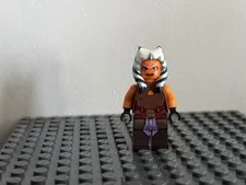 Lego Star Wars Minifigure SW0452 Ahsoka Tano Padawan Backless Vest Belt Sash
