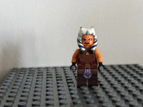 Lego Star Wars Minifigure SW0452 Ahsoka Tano Padawan Backless Vest Belt Sash