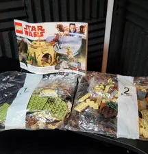 75208 - Yoda's Hut - LEGO Star Wars - Sealed Bags! 100% Complete! NEW