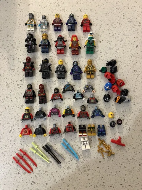 Lego Ninjago Minifigure / Accessories / Pieces Ninja Lot
