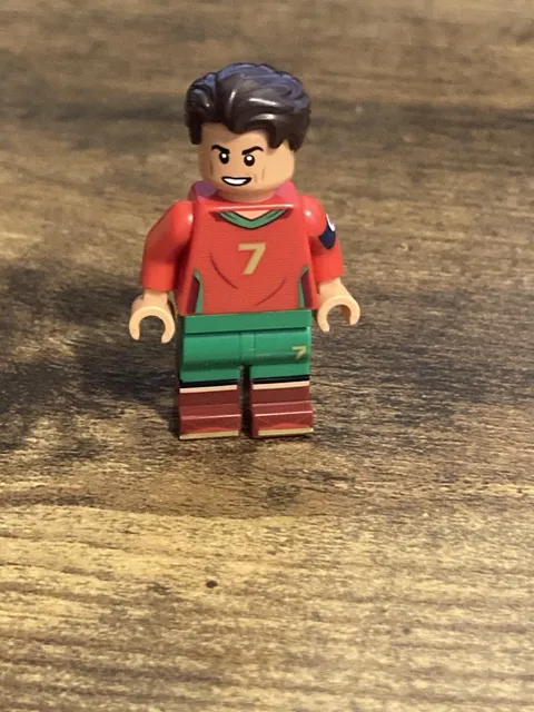 NEW Genuine LEGO Cristiano Ronaldo Minifigure World Cup 2026 Soccer Futbol