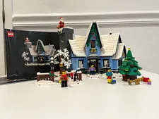 LEGO Icons 10293 Santa’s Visit Complete w/ Inillage Light Kit 1445pc 18+ Retired