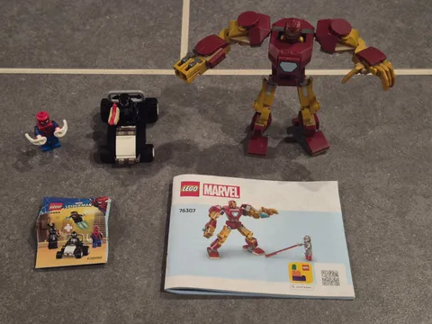 Lego Marvel SuperHeroes Lot - 40454 & 76307 - Iron Man/Venom/Spider-Man