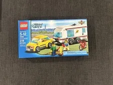 LEGO CITY: Car and Caravan (4435)