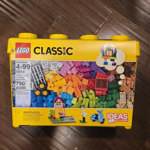 LEGO Classic Large Creative Brick Box 10698 Building Toy Set 790 Pieces Yellow