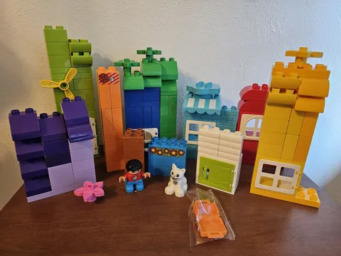 Retired 2017 LEGO Duplo Creative Box Set #10854-100% Complete-Toy Building Set