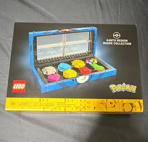 LEGO Pokémon Kanto Region Badge Collection 40892 Set 312 pcs Ages 18+