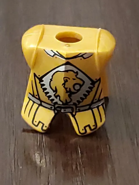 Lego Kingdoms Lion Head And Belt Pattern Breastplate 2587pb25 From Set 7946-1