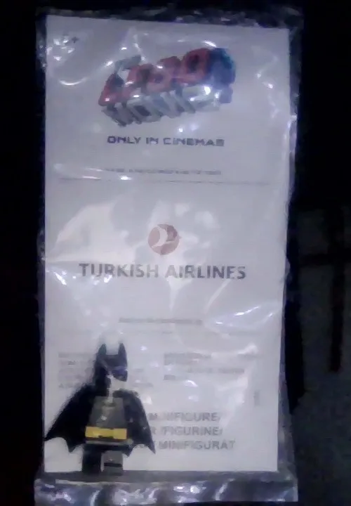 Lego Batman “The Lego Movie 2” Turkish Airlines Exclusive Figure Sealed Limited