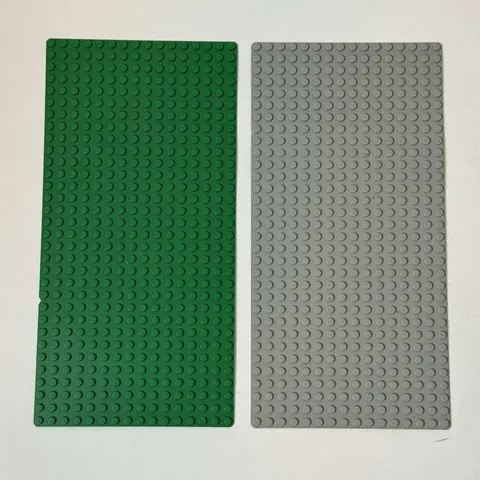 2x Lego 16x32 Base Plates Green & Grey Authentic 90s LEGO Building Blocks