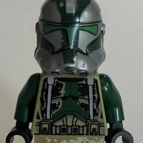 Lego At-Ap Walker 75234 Star Wars Clone Commander Gree Minifigure Clone Phase 2