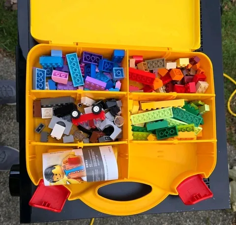 LEGO Yellow & Orange Carrying Case Storage Box W/ Dividers Snap Closures W/Legos