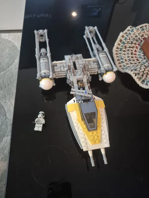 LEGO Star Wars Rogue One Y-Wing Starfighter 75172 