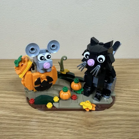 LEGO Iconic: Halloween Cat & Mouse 40570 (Retired)