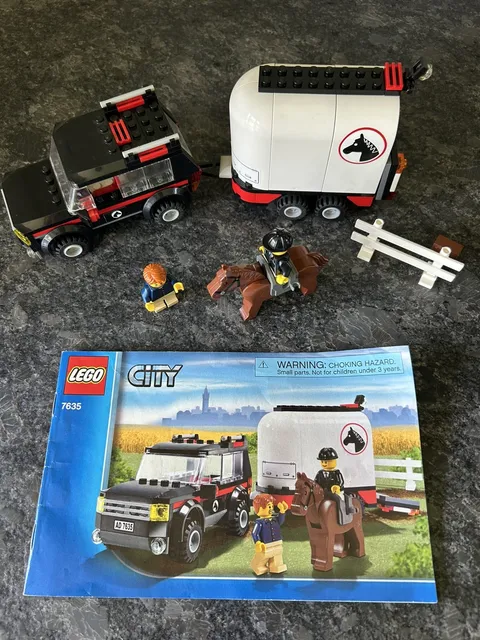 Lego 7635 Town City 4WD Truck with Horse Trailer Complete with Instructions 2009