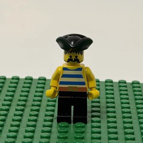 Vintage 1991 Lego Pirate Mini Figure Blue Striped Shirt Brown Hat